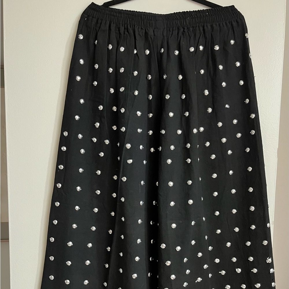 Vintage 80s very unique,wide leg women's Laise Adler  black and aluminum silver